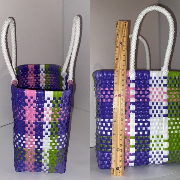 “Maria Victoria “ PVC Handbag - Picture 4 of 5